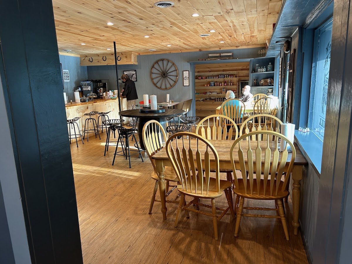 Hungry Mother Grill & Grocery